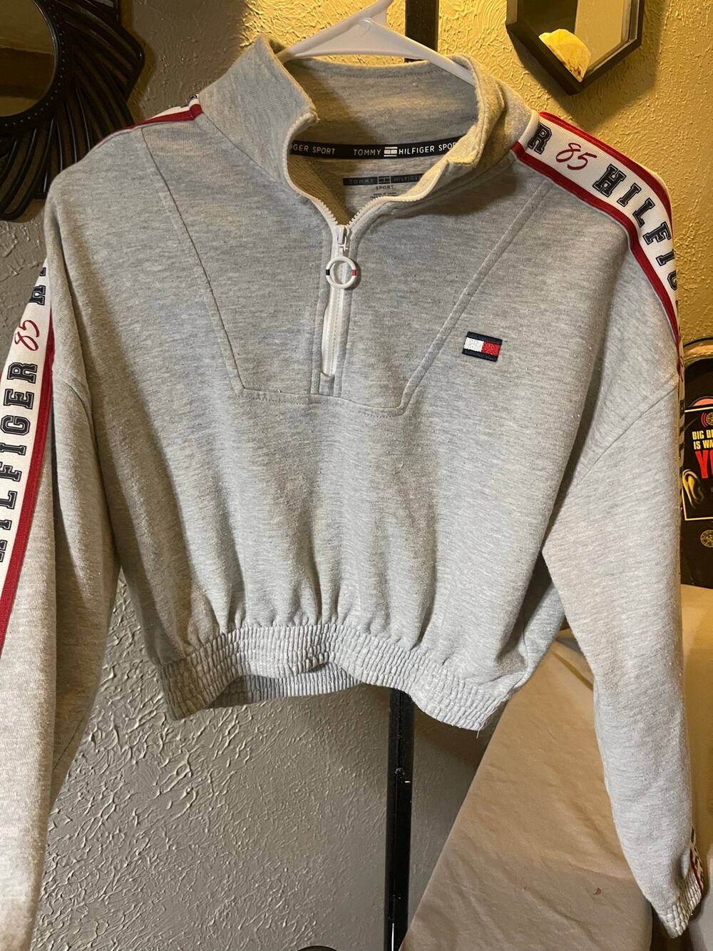Tommy Hilfiger
